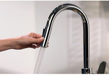 Смеситель для кухни Hansgrohe Focus под сталь 31815800. Фото